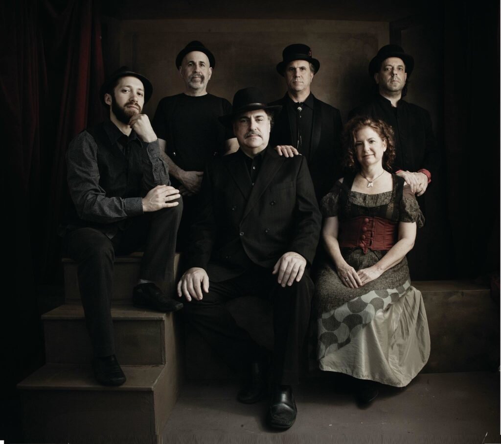 14856196_1136012606446548_8469368474427003517_o-1024x906